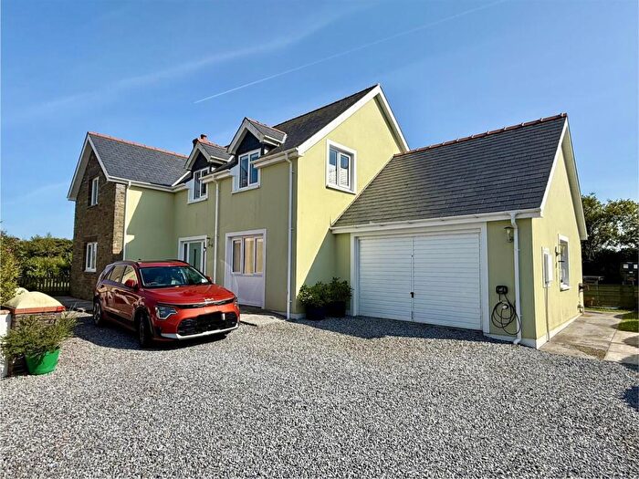 4 Bedroom Detached House For Sale In Llain Drigarn, Crymych, SA41