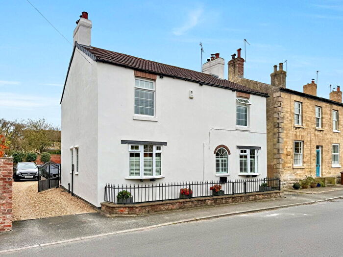 4 Bedroom Detached House For Sale In Boston Spa, Grove Road, LS23