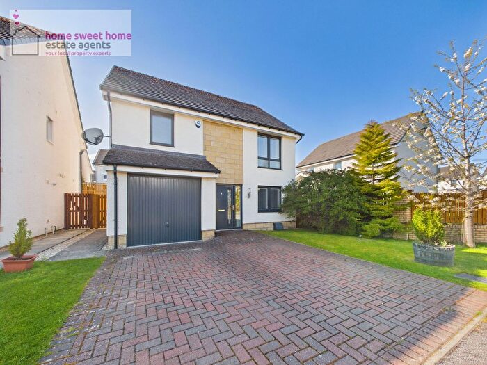 4 Bedroom Detached House For Sale In Bowmore View, Inverness, IV3