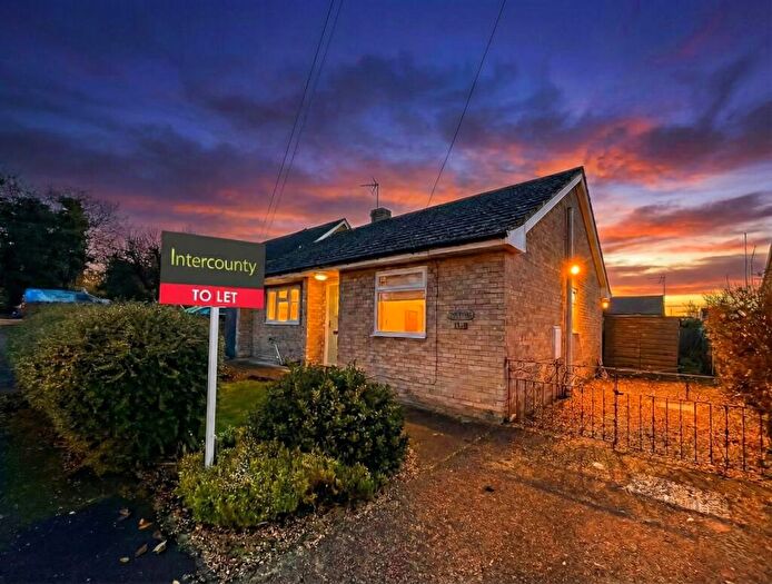 2 Bedroom Bungalow To Rent In Guelphs Lane, Thaxted, Dunmow, Essex, CM6