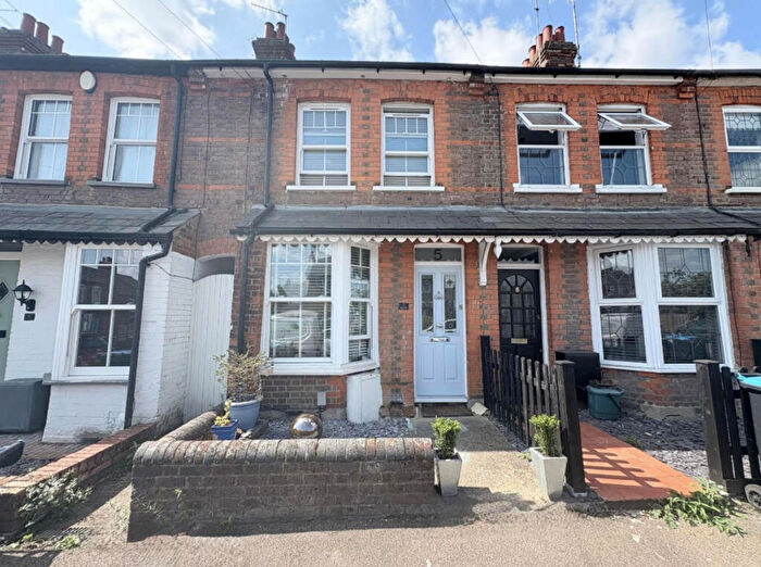 2 Bedroom Terraced House For Sale In Henry Street, Hemel Hempstead, HP3
