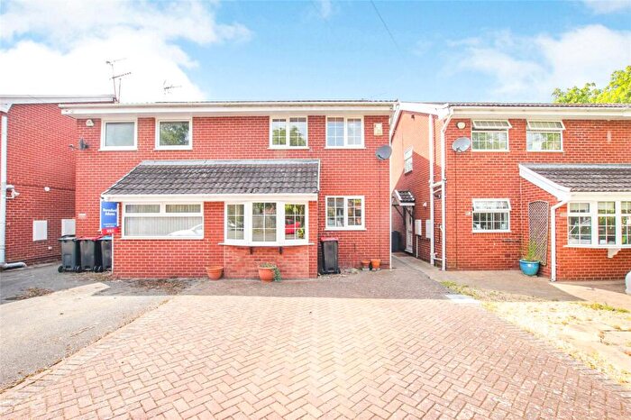 3 Bedroom Semi-Detached House To Rent In Waterloo Road, Chester, Cheshire, CH2
