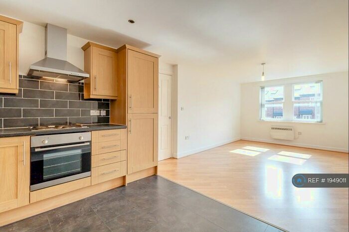 1 Bedroom Flat To Rent In Eagle Court, Conisbrough, DN12