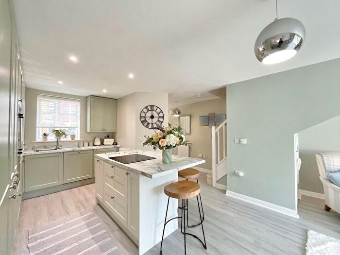 3 Bedroom End Of Terrace House For Sale In Stargrass Close, Stapeley, CW5