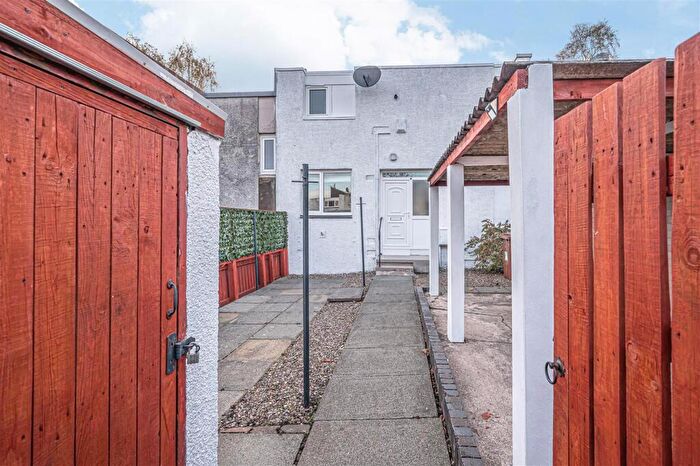 2 Bedroom Terraced House For Sale In Colliston Avenue, Glenrothes, KY7