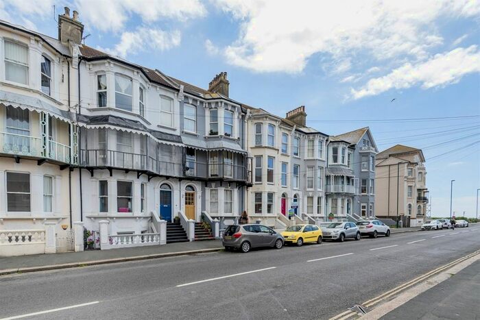 3 Bedroom Flat To Rent In Park Road, Bognor Regis, PO21