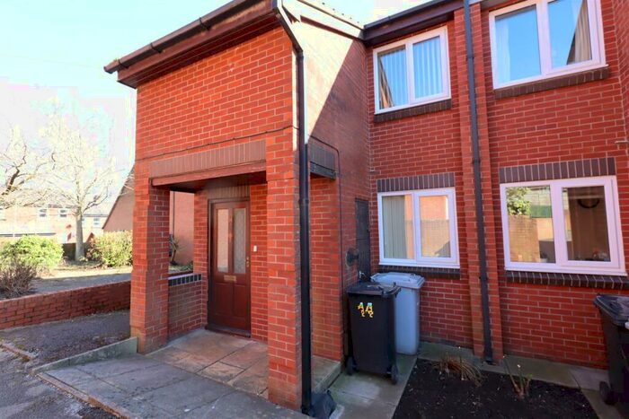 2 Bedroom House To Rent In St. Barnabas Court, Macclesfield, SK11