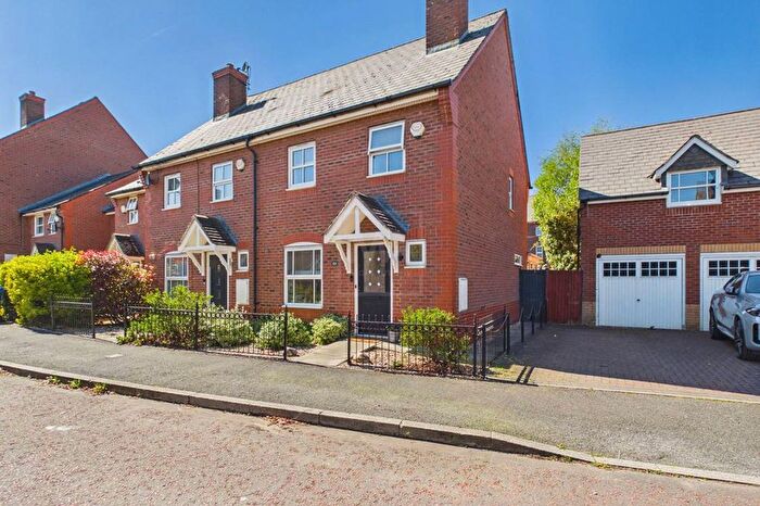 3 Bedroom End Of Terrace House For Sale In Ashford Drive, Appleton, WA4