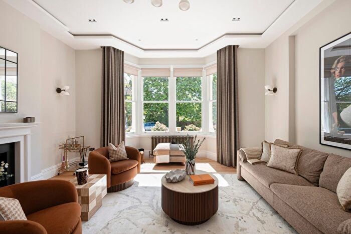 5 Bedroom Semi-Detached House For Sale In Dartmouth Grove, Blackheath, SE10