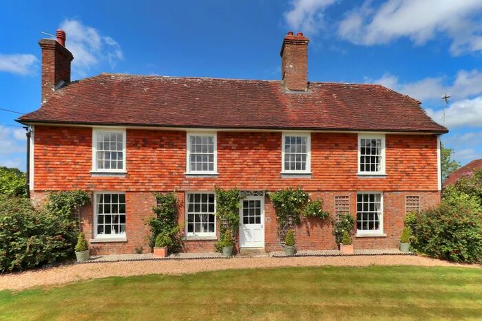 4 Bedroom Detached House For Sale In Rolvenden Road, Benenden, Kent, TN17