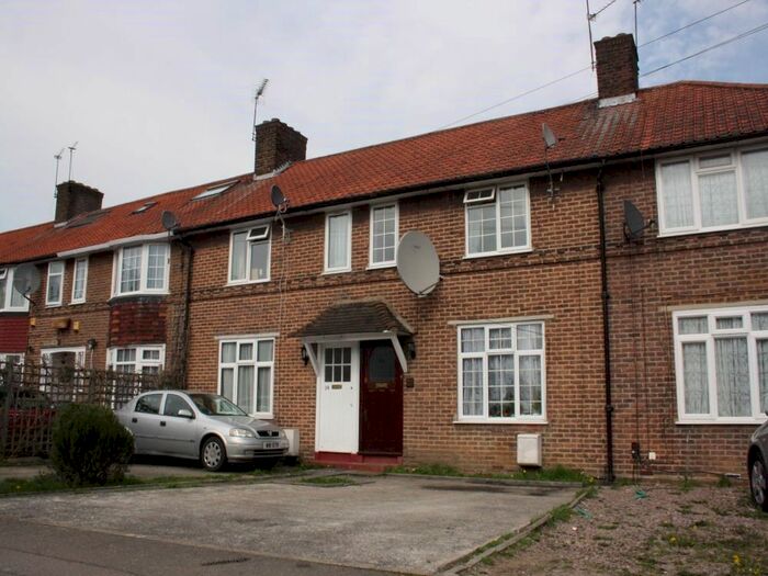 3 Bedroom Terraced House To Rent In Horsecroft Road, Edgware, HA8