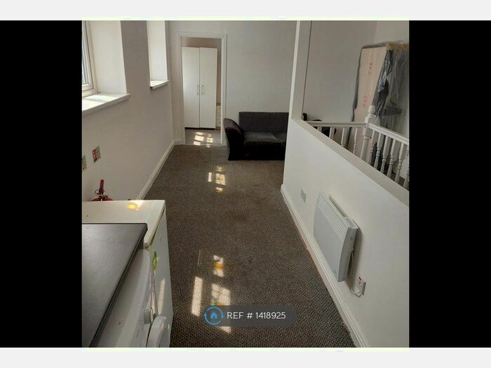 4 Bedroom Flat To Rent In Manchester Road, Denton, Manchester, M34