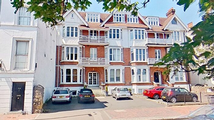 2 Bedroom Flat To Rent In Apartment, Mount Ephraim, Tunbridge Wells, TN4