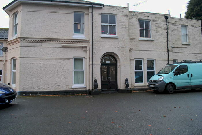 1 Bedroom Apartment To Rent In Victoria Avenue, Shanklin, PO37