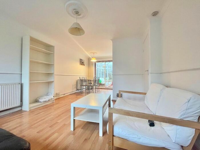 2 Bedroom Terraced House To Rent In Kinburn Street, London, SE16