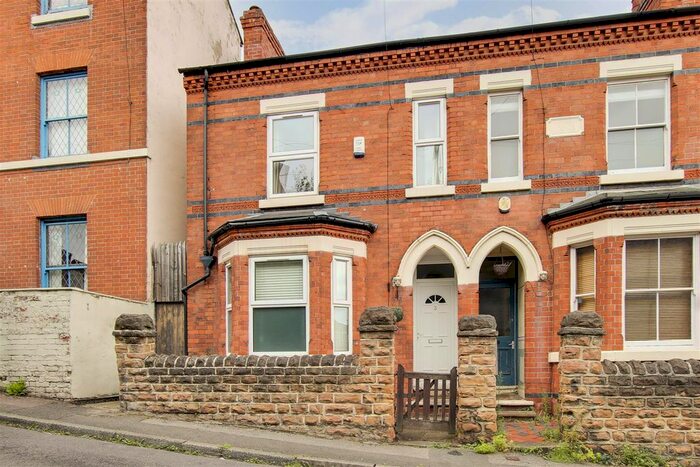 2 Bedroom Terraced House To Rent In Sneinton Hollows, Sneinton, Nottinghamshire NG2