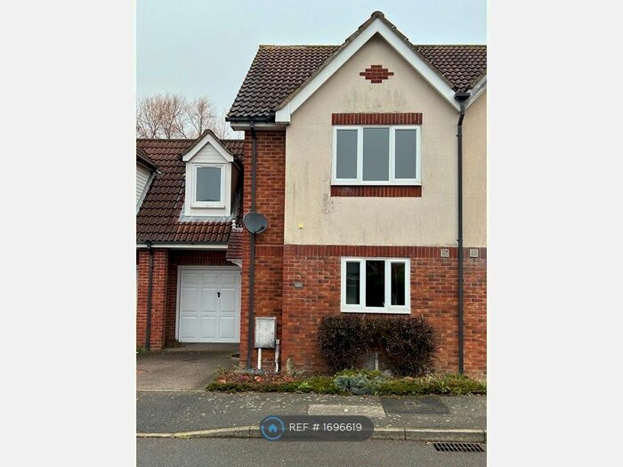 3 Bedroom Semi-Detached House To Rent In Park Wood Close, Kingsnorth, Ashford, TN23