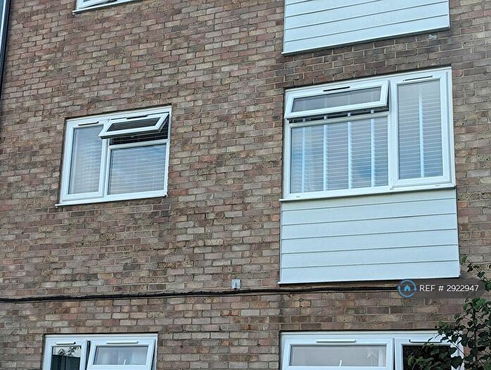 2 Bedroom Flat To Rent In Braintree, Braintree, CM7