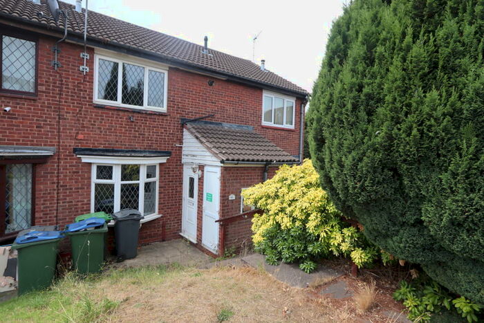 2 Bedroom Terraced House To Rent In Livingstone Road, West Bromwich, B70
