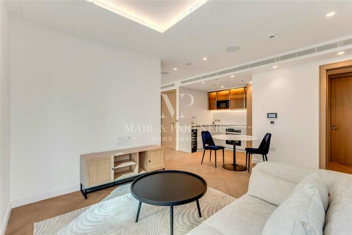 Apartment To Rent In The Haydon Garden, Minories, London, EC3N