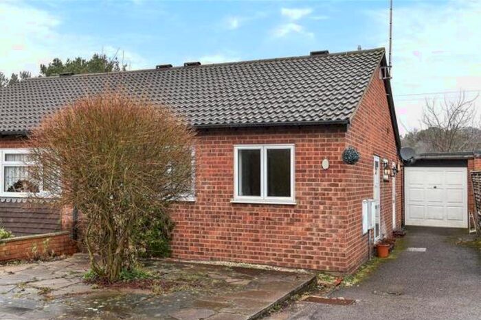2 Bedroom Bungalow To Rent In Merton Close, Owlsmoor, Sandhurst, GU47