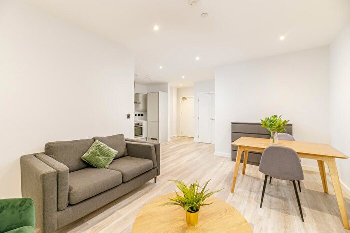 1 Bedroom Flat To Rent In Apartment, Birmingham, B12