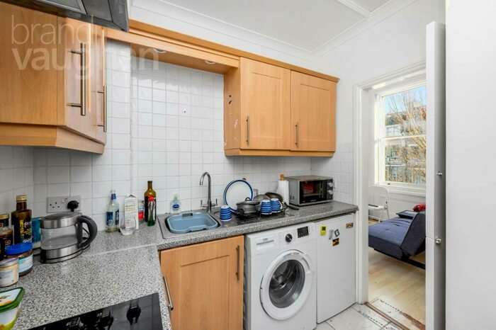 1 Bedroom Flat For Sale In First Avenue, Hove, BN3
