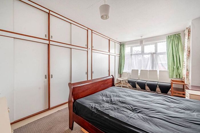 5 Bedroom Property To Rent In Whitmore Road, Harrow, HA1
