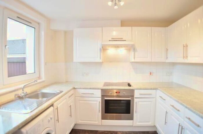 2 Bedroom Semi-Detached House To Rent In Glenisla Court, Rattray, Blairgowrie, PH10