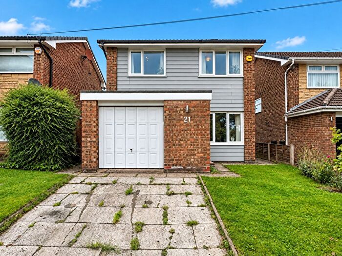 3 Bedroom Detached House For Sale In Barnfield Drive, Westhoughton, BL5