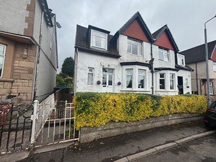 3 Bedroom Semi-Detached House To Rent In South View, Clydebank, G81
