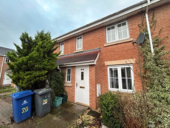 3 Bedroom Terraced House For Sale In Harris Road, Armthorpe, Doncaster, DN3