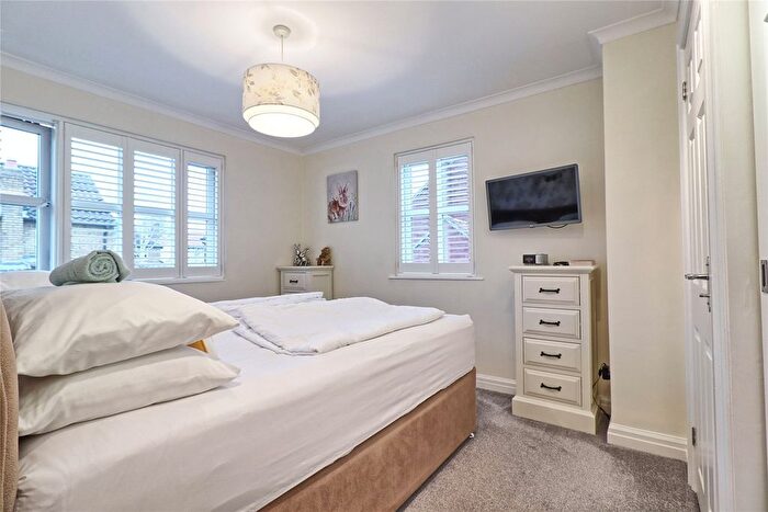 4 Bedroom Detached House For Sale In Gandalfs Ride, South Woodham Ferrers, Chelmsford, Essex, CM3