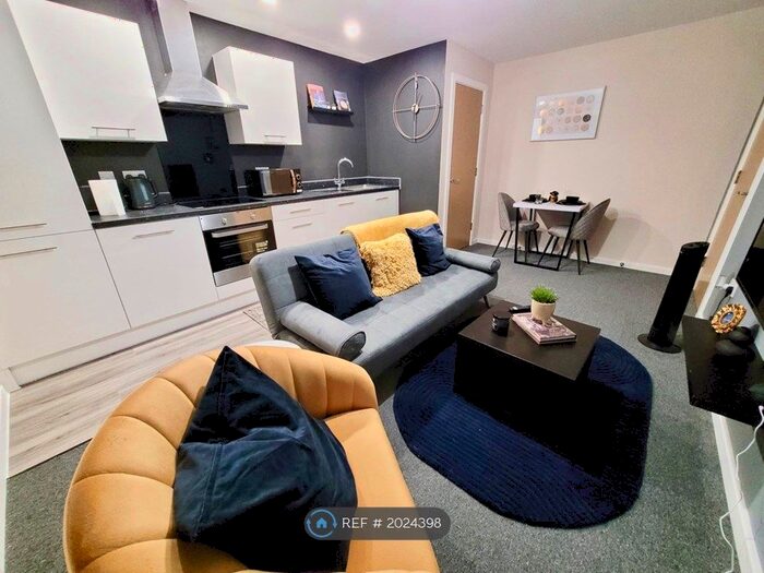 1 Bedroom Flat To Rent In Sandringham House, Salford, M5