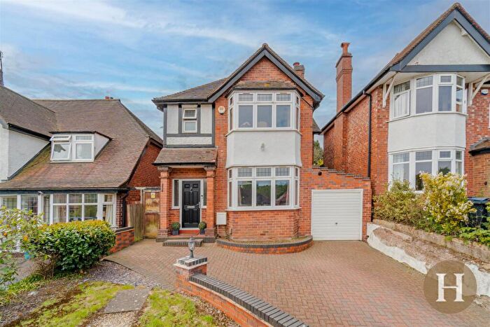 3 Bedroom Detached House For Sale In Pereira Road, Harborne, Birmingham, B17