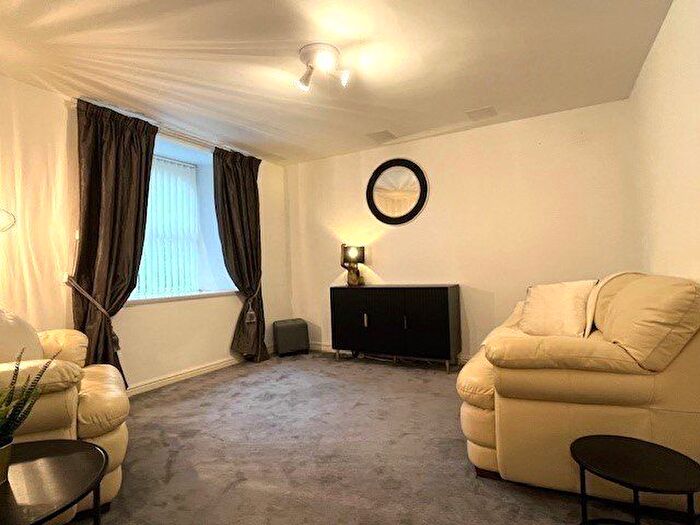 1 Bedroom Flat To Rent In Queens Gate, West End, Aberdeen, AB15