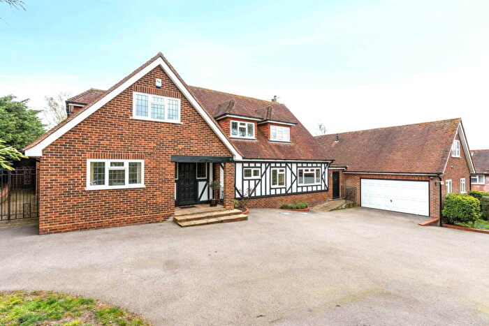 5 Bedroom Detached House For Sale In Well Lane, Danbury, Chelmsford, CM3
