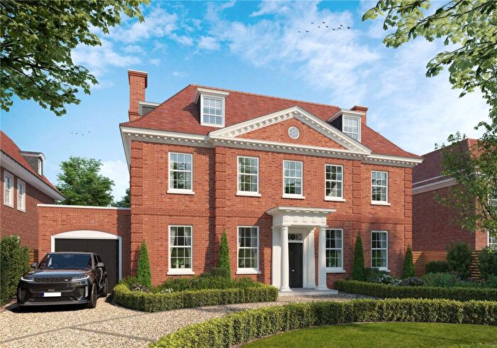 4 Bedroom Detached House For Sale In Winnington Road, Hampstead Garden Suburb, London, N2