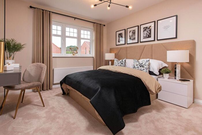 4 Bedroom Detached House For Sale In Station Road, Carlton, Selby, North Yorkshire, DN14