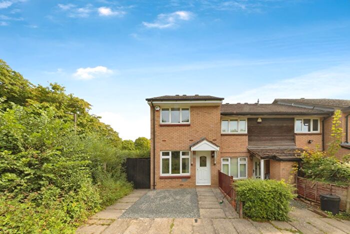 2 Bedroom End Of Terrace House For Sale In Teasel Avenue, Conniburrow, Milton, Buckinghamshire, MK14