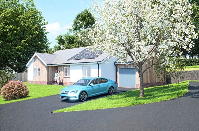 3 Bedroom Detached Bungalow For Sale In Dunheved Road, Launceston, Cornwall, PL15