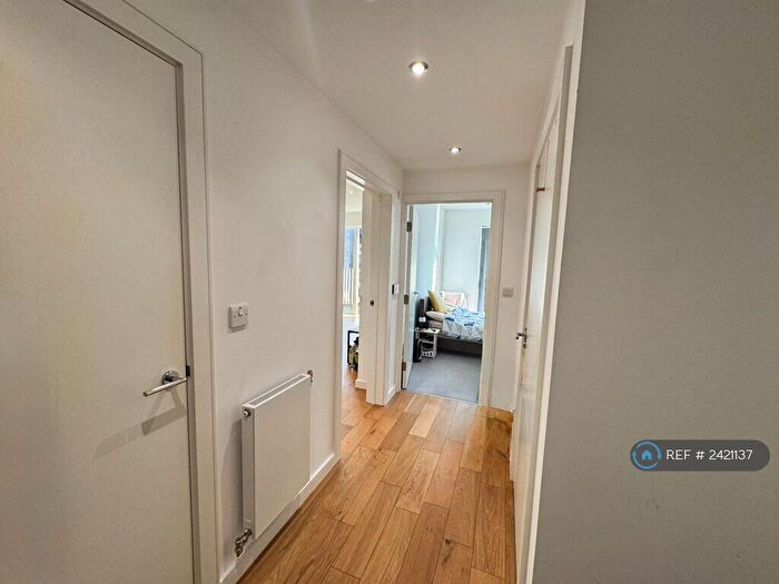 1 Bedroom Flat To Rent In Wenborn Building, London, E15