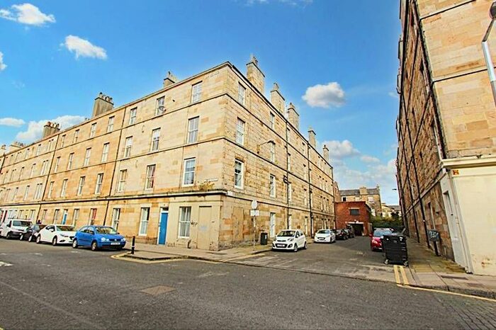 2 Bedroom Flat To Rent In Lorne Street, Edinburgh, EH6