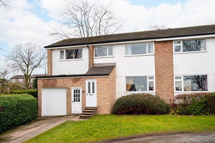 5 Bedroom Semi-Detached House For Sale In Roston Close, Dronfield Woodhouse, Dronfield, S18