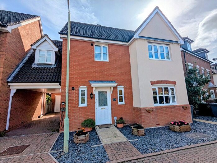 4 Bedroom Link Detached House For Sale In Masterson Grove, Kesgrave, Ipswich, Suffolk, IP5