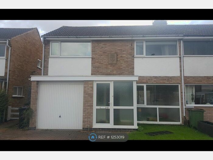 3 Bedroom Semi-Detached House To Rent In Briar Meads, Oadby, Leicester LE2