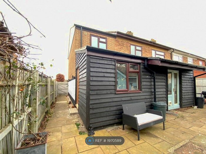 Studio To Rent In Saffron Close, Littleport, CB6