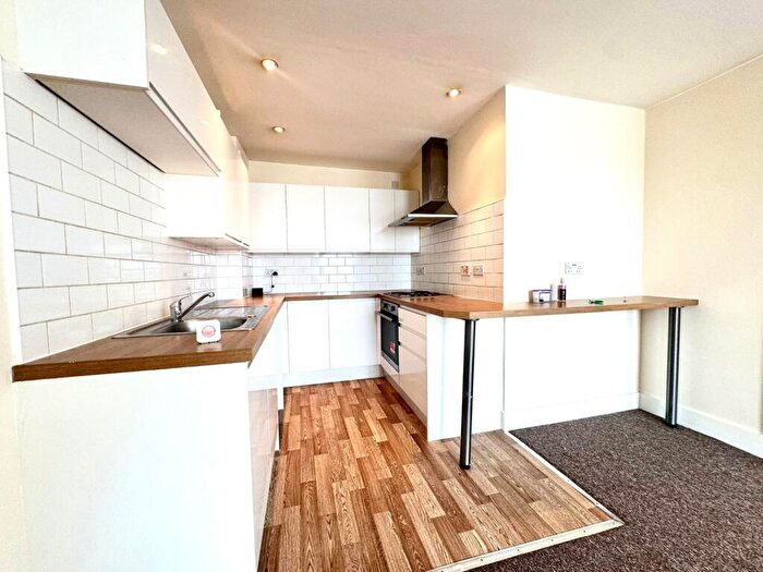 2 Bedroom Flat To Rent In Harold Road, Cliftonville, Margate, Kent, CT9