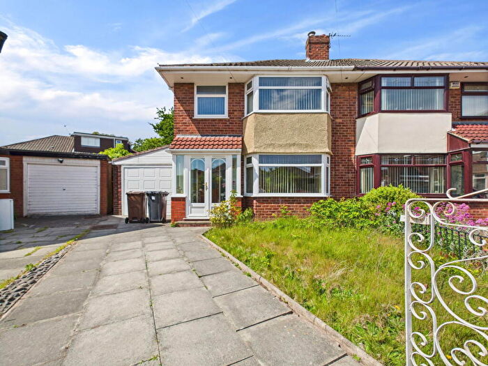 3 Bedroom Semi-Detached House For Sale In Virginia Grove, Liverpool, L31