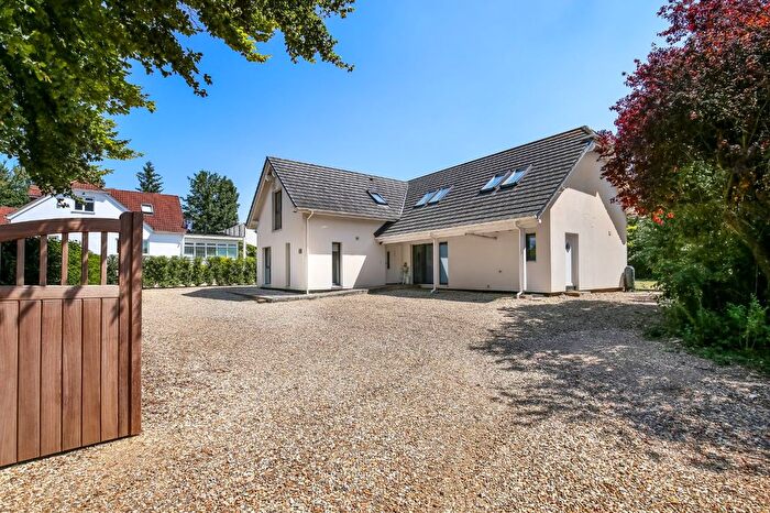 5 Bedroom Country House For Sale In Main Road, Winterbourne Earls, Salisbury, Wiltshire, SP4